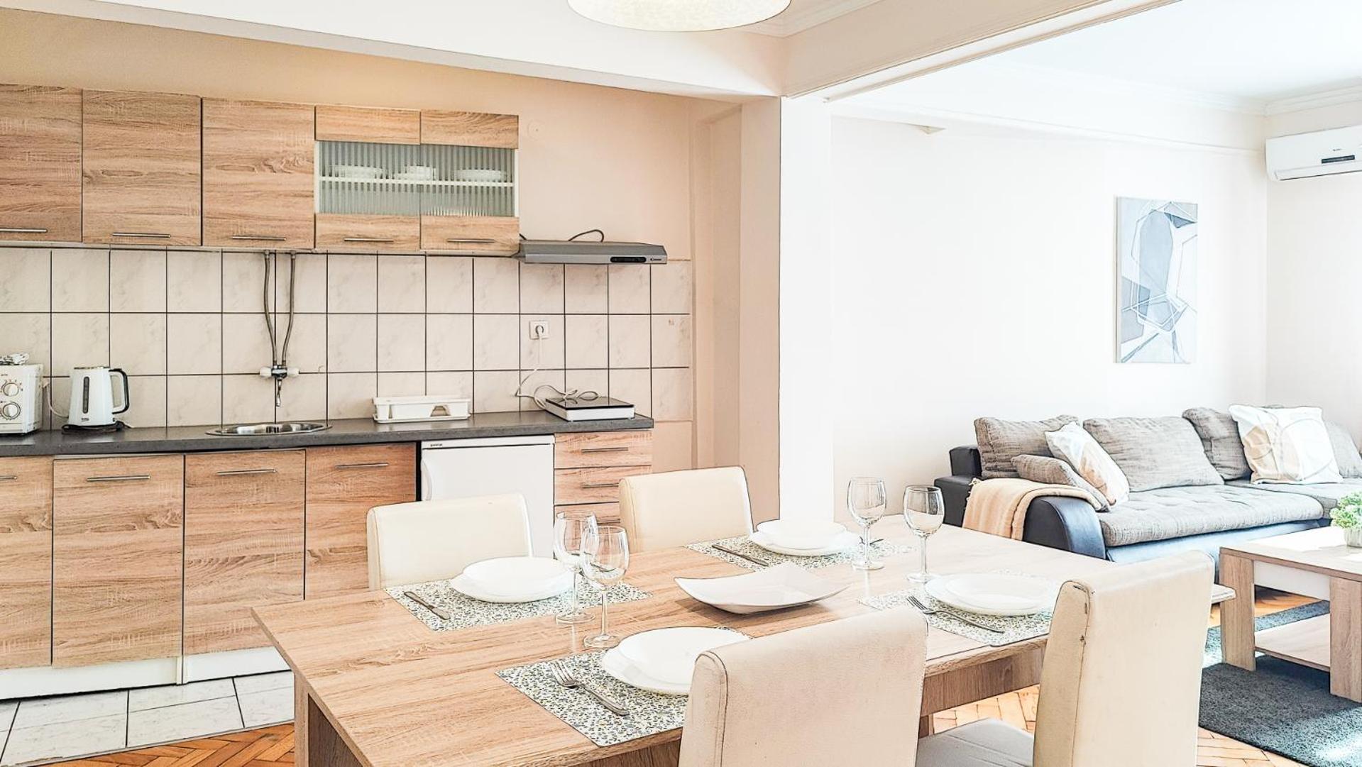 Filinhome Jaksica Suite Novi Sad Luaran gambar