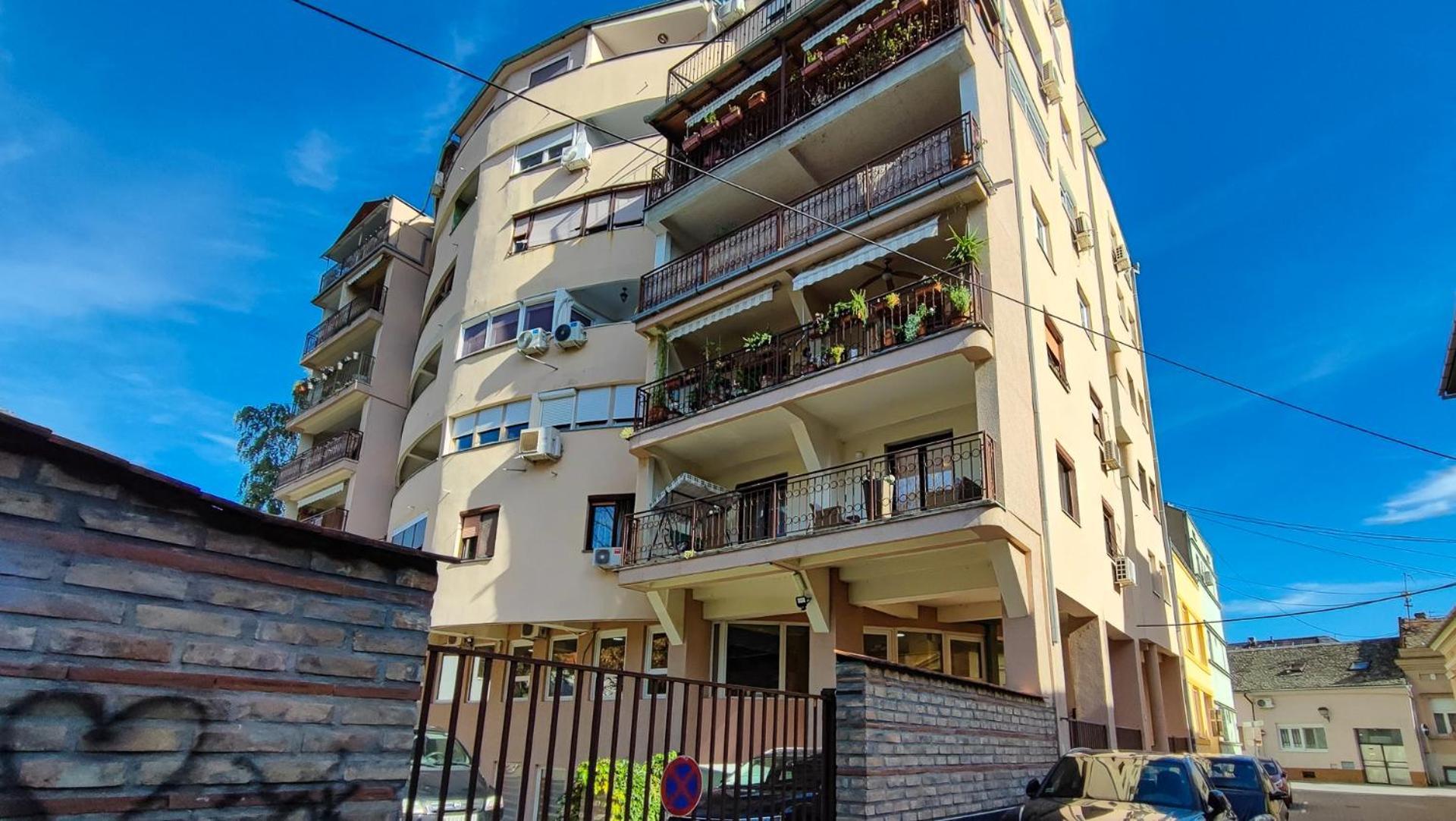 Filinhome Jaksica Suite Novi Sad Luaran gambar